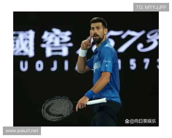 德约科维奇随手拎的包，让我瞬间怀疑我的月薪都去哪儿了