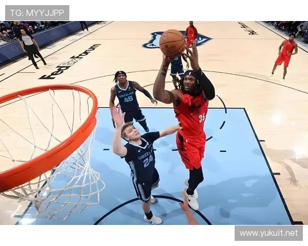 格兰特·威廉姆斯挡拆制造错位显著提升防守转换效率