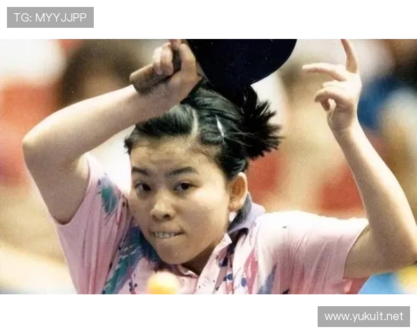 邓亚萍居然还有这些平凡习惯，听说赛场上的她完全反差？